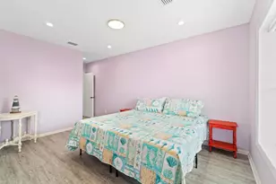 51 Market St, Apalachicola, FL 32320 - Photo 33