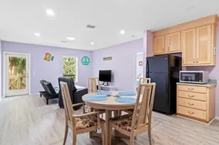 51 Market St, Apalachicola, FL 32320 - Photo 21