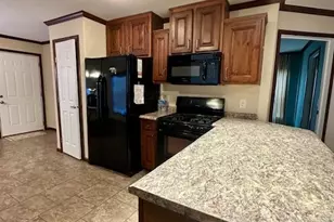 330 Atlantic St, Port Saint Joe, FL 32456 - Photo 13