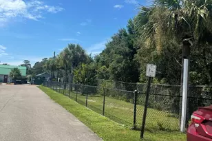1843 Hwy 98 W, Carrabelle, FL 32322 - Photo 11
