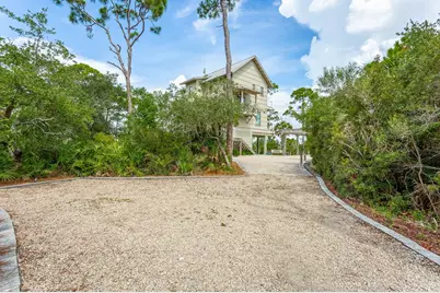 1723 Kingfisher Rd, Saint George Island, FL 32328 - Photo 5
