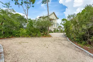 1723 Kingfisher Rd, Saint George Island, FL 32328 - Photo 5