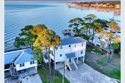 327 Cook St, Saint George Island, FL 32328 - Photo 5