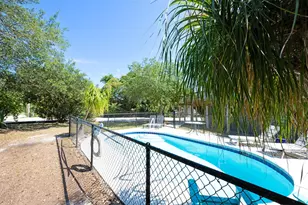 304 Wing St, Saint George Island, FL 32328 - Photo 57