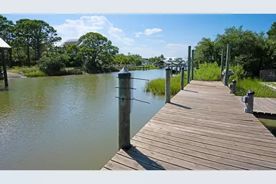 304 Wing St, Saint George Island, FL 32328 - Photo 43