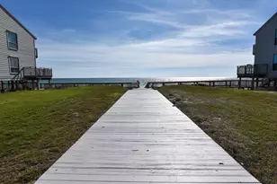 1804 E Gulf Beach Dr, Saint George Island, FL 32328 - Photo 21