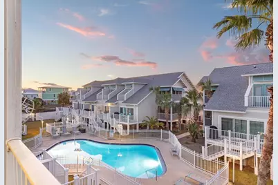 100 38th St #C, Mexico Beach, FL 32456 - Photo 3