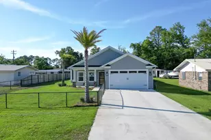 901 Twentieth St, Port Saint Joe, FL 32456 - Photo 3