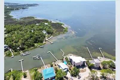 509 W Sawyer St, Saint George Island, FL 32328 - Photo 7