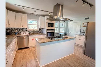 509 W Sawyer St, Saint George Island, FL 32328 - Photo 13