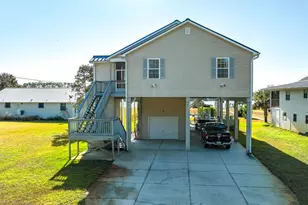 387 River Rd, Carrabelle, FL 32322 - Photo 11