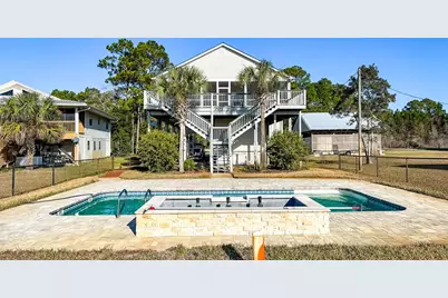 387 River Rd, Carrabelle, FL 32322 - Photo 1