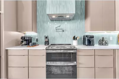 708 E Gorrie Dr, Saint George Island, FL 32328 - Photo 9