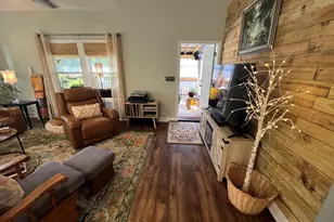 911 7th St, Carrabelle, FL 32322 - Photo 13