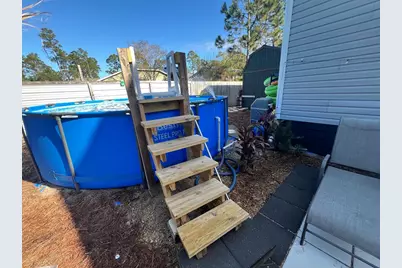 911 7th St, Carrabelle, FL 32322 - Photo 23