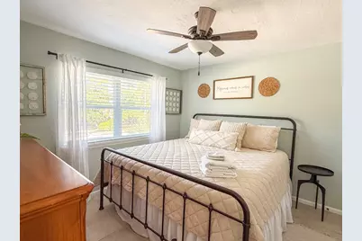 724 E Pine Ave, Saint George Island, FL 32328 - Photo 25