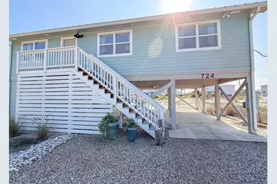 724 E Pine Ave, Saint George Island, FL 32328 - Photo 3