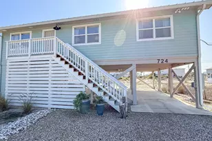 724 E Pine Ave, Saint George Island, FL 32328 - Photo 3