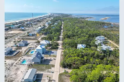 724 E Pine Ave, Saint George Island, FL 32328 - Photo 45