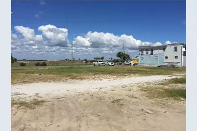 60 W Bay Shore Dr, Saint George Island, FL 32328 - Photo 13