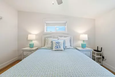 1032 E Gorrie Dr, Saint George Island, FL 32328 - Photo 7