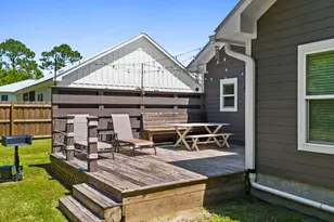 133 Las Brisas Way, Eastpoint, FL 32328 - Photo 7