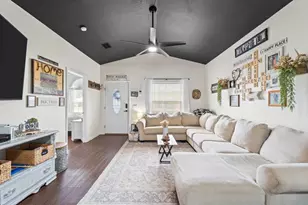 274 Abby Dr, Wewahitchka, FL 32465 - Photo 5