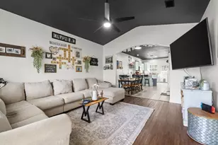 274 Abby Dr, Wewahitchka, FL 32465 - Photo 3