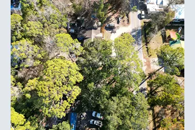 34 Shuler St, Eastpoint, FL 32328 - Photo 3