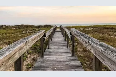 34 Shuler St, Eastpoint, FL 32328 - Photo 9