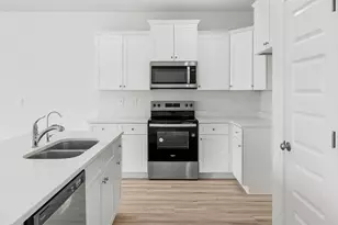 344 Chateau Ln, Port Saint Joe, FL 32456 - Photo 7