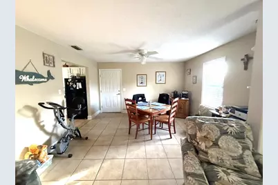 30 Jefferson St, Eastpoint, FL 32328 - Photo 7