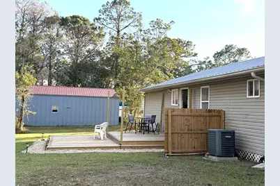 30 Jefferson St, Eastpoint, FL 32328 - Photo 23