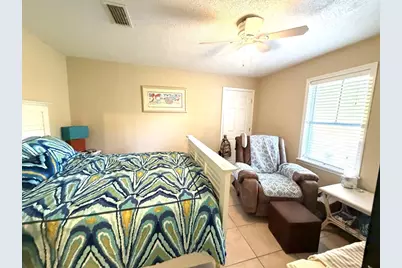 30 Jefferson St, Eastpoint, FL 32328 - Photo 21