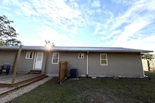 30 Jefferson St, Eastpoint, FL 32328 - Photo 29