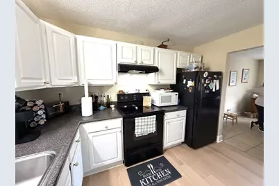 30 Jefferson St, Eastpoint, FL 32328 - Photo 9