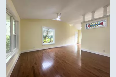 222 1/2 Ave D, Apalachicola, FL 32320 - Photo 9