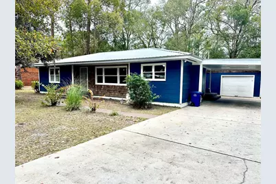 16 Adams St, Apalachicola, FL 32320 - Photo 1