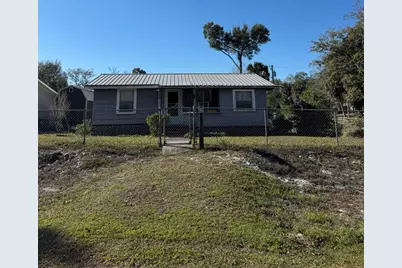 214 4th St, Apalachicola, FL 32320 - Photo 5