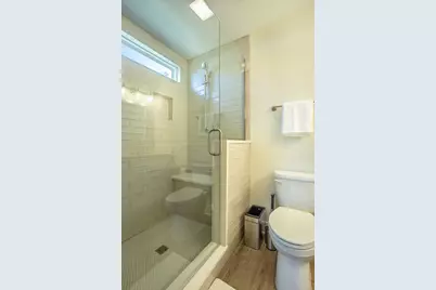 111 11th St, Apalachicola, FL 32320 - Photo 19