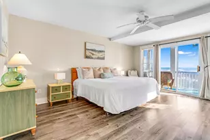 248 E Gorrie Dr, Saint George Island, FL 32328 - Photo 13