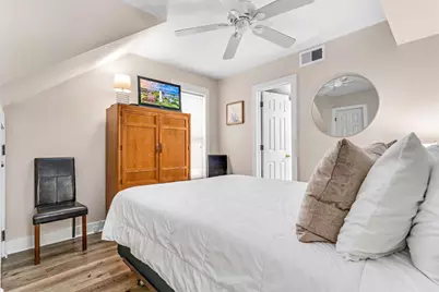 248 E Gorrie Dr, Saint George Island, FL 32328 - Photo 19