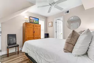 248 E Gorrie Dr, Saint George Island, FL 32328 - Photo 19