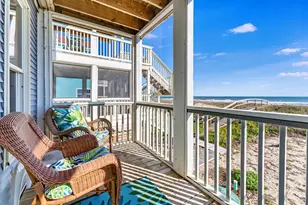 248 E Gorrie Dr, Saint George Island, FL 32328 - Photo 15