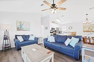 136 Selma St, Port Saint Joe, FL 32456 - Photo 3