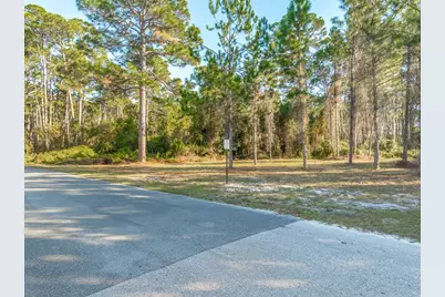 711 NE Ave H, Carrabelle, FL 32322 - Photo 1