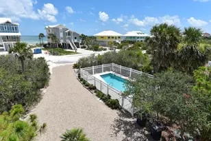 1912 Nautilus Dr, Saint George Island, FL 32328 - Photo 5