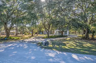 140 Craig St, Carrabelle, FL 32322 - Photo 15