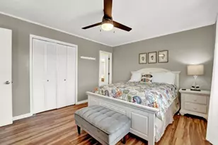 1041 W Gulf Beach Dr, Saint George Island, FL 32328 - Photo 13