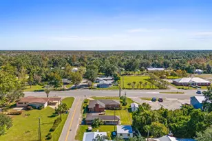 411 Hwy 71 N, Wewahitchka, FL 32465 - Photo 11